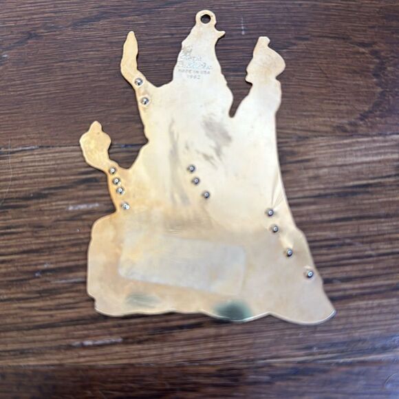 Vtg 1992 Gloria Duchin gold brass 3 Wise Men ornament with rhinestones - Picture 4 of 5